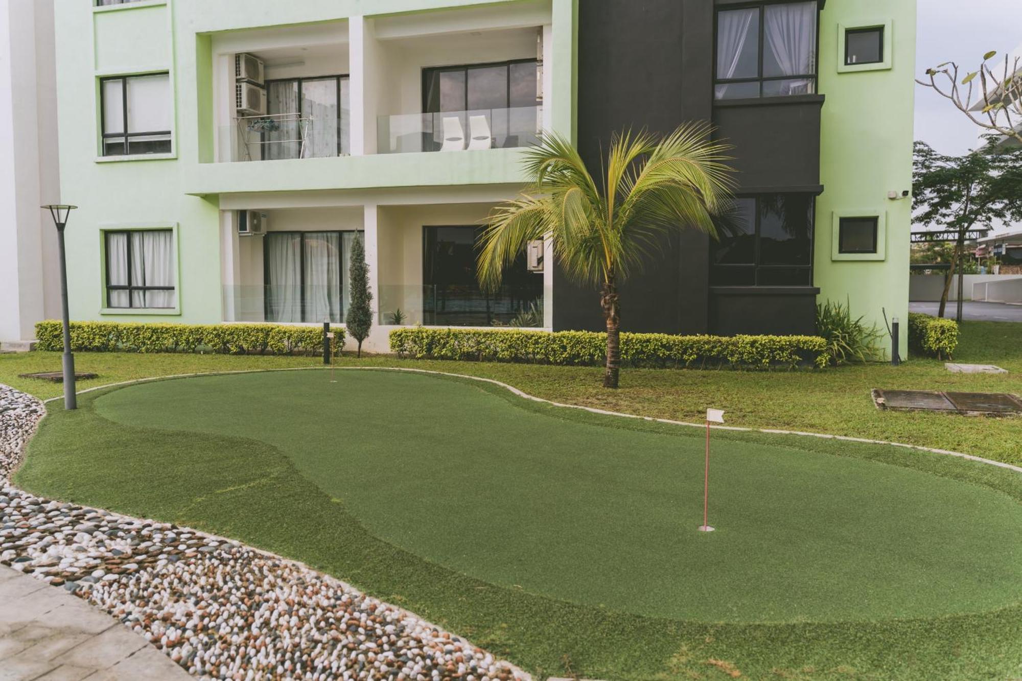 Groundfloor Poolside Manhattan Ipoh Free Netflix&Carpark Exterior foto